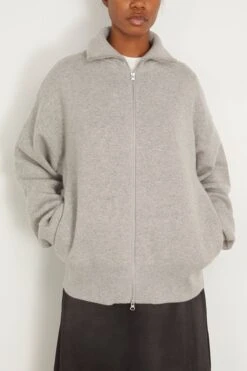 Extra Out Cardigan In Grey 8 Extra Out Cardigan In Grey -ULLA JOHNSON Shop extreme ExtraOutCardiganinGrey 2