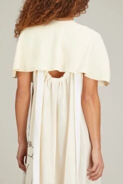 Aya Cape In White -ULLA JOHNSON Shop la collection aya cape in white 3