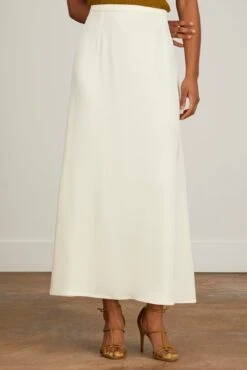 Elisabeth Skirt In Off White -ULLA JOHNSON Shop lacollection ElisabethSkirtinOffWhite 2