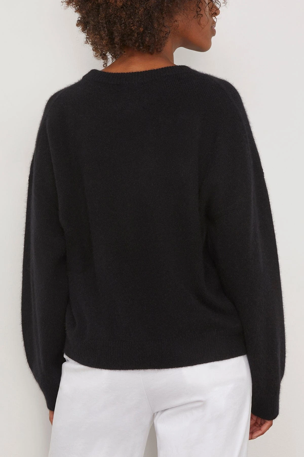 Galli Oversized Sweater In Black 6 Galli Oversized Sweater In Black - Image 4