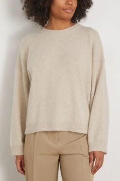Galli Oversized Sweater In Stone 8 Galli Oversized Sweater In Stone -ULLA JOHNSON Shop loulou GalliOversizedSweaterinStone 2