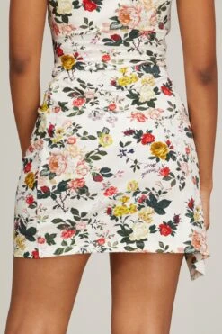 Paco Rabanne Jupe Knee Skirt In Ivory Rose Gard -ULLA JOHNSON Shop pacorabanne JupeKneeSkirtinIvoryRoseGard 3