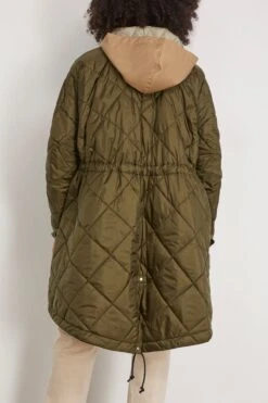 Sacai Cotton Gabardine X Quilted Coat In Beige/Khaki -ULLA JOHNSON Shop sacai CottonGabardinexQuiltedCoatinBeigeKhaki 2