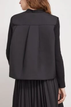 Sacai Suiting Bonding X Cotton Cashmere Knit Cardigan In Black 9 Sacai Suiting Bonding X Cotton Cashmere Knit Cardigan In Black -ULLA JOHNSON Shop sacai SuitingBondingxCottonCashmereKnitCardiganinBlack 3