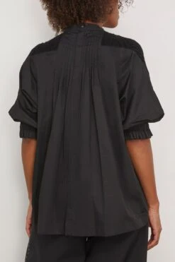 Sacai Wool Knit Pullover In Black 9 Sacai Wool Knit Pullover In Black -ULLA JOHNSON Shop sacai WoolKnitPulloverinBlack 3