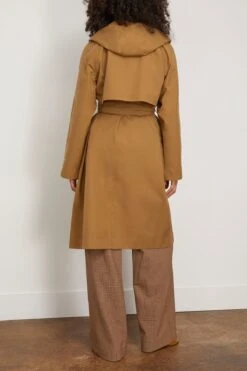 Samsoe Samsoe Aubrey Coat In Ermine 9 Samsoe Samsoe Aubrey Coat In Ermine -ULLA JOHNSON Shop samsoe AubreyCoatinErmine 3