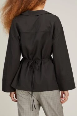 Samsoe Samsoe Emy Blouse In Caviar -ULLA JOHNSON Shop samsoe emy blouse in caviar 3