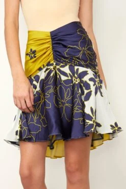 Loriana Skirt In Navy Citrine Floral -ULLA JOHNSON Shop silvia tcherassi loriana skirt in navy citrine floral 2