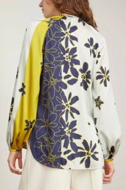 Vigolene Blouse In Navy Citrine Floral -ULLA JOHNSON Shop silvia tcherassi vigolene blouse in navy citrine floral 3