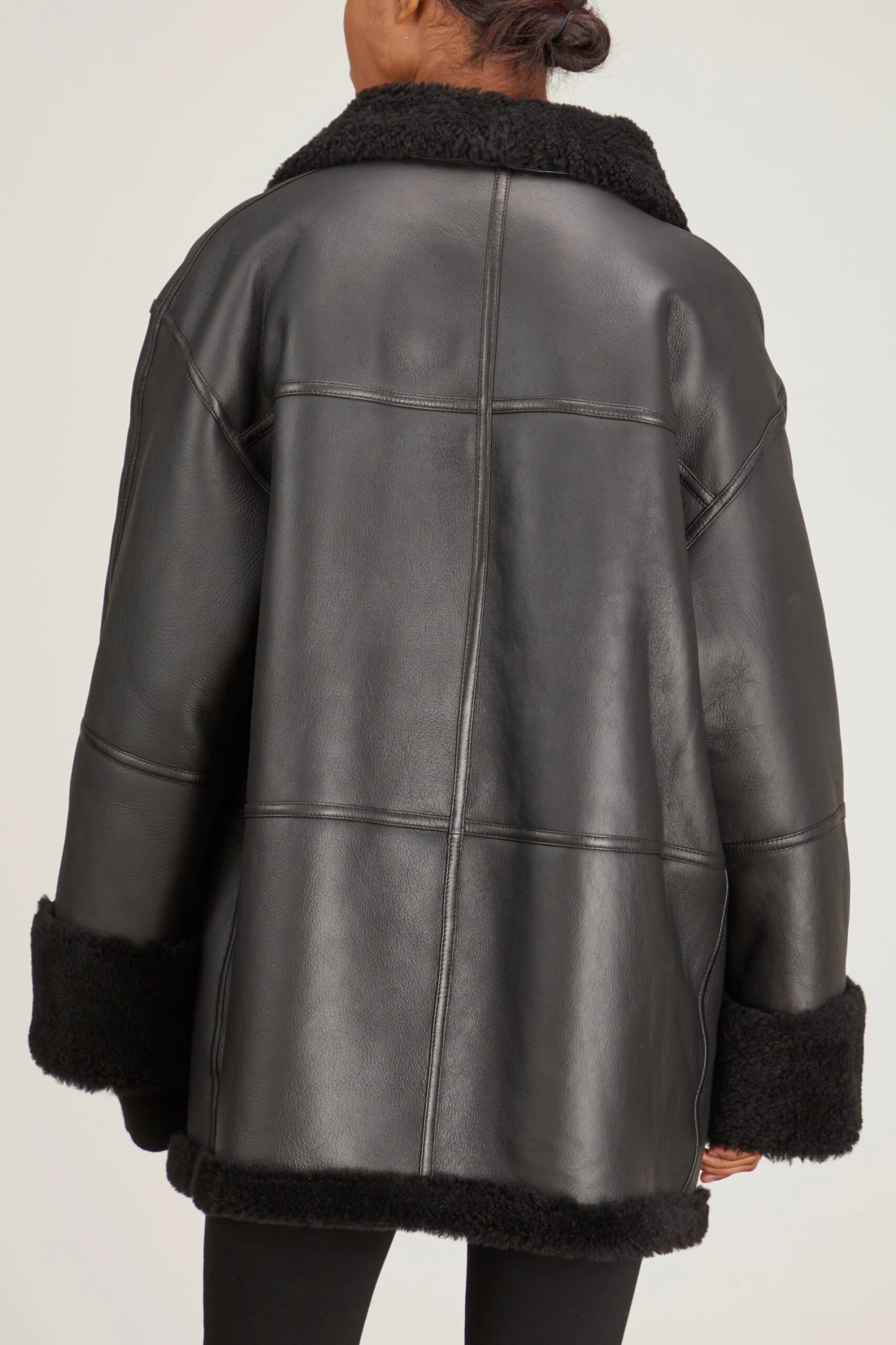 Toteme Signature Shearling Jacket In Black 6 Toteme Signature Shearling Jacket In Black - Image 4