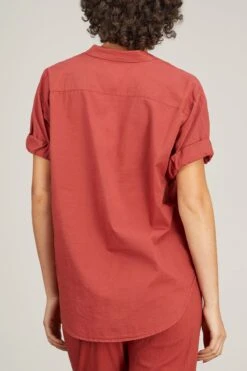 Channing Shirt In Brick Red 9 Channing Shirt In Brick Red -ULLA JOHNSON Shop xirena ChanningShirtinBrickRed 3