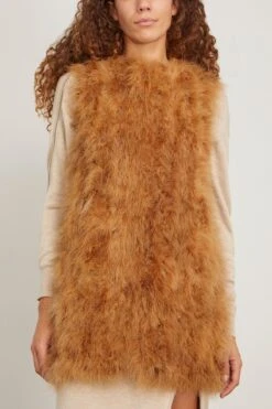 Feathers Vest In Madeleine 8 Feathers Vest In Madeleine -ULLA JOHNSON Shop yvessalomon FeathersVestinMadeleine 2